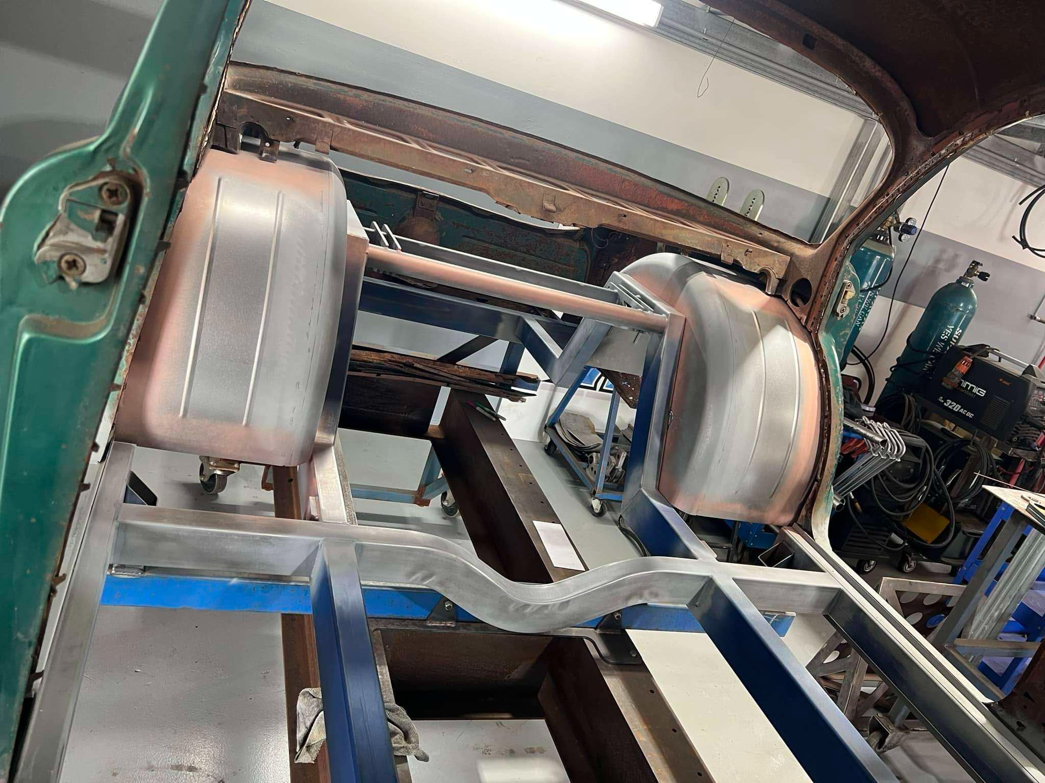 Tubbed rear end after fabrication